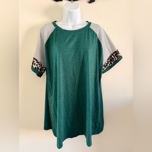 Chic Green Short Sleeve Top with Striped and Leopard Details